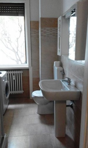 Sesto Calende (VA)  Appartamento bilocale arredato Sesto calende