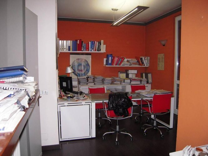 Sesto Calende (VA) - Locale direzionale Sesto calende