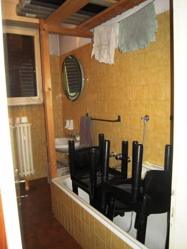 Sesto Calende (VA) - Locale direzionale Sesto calende