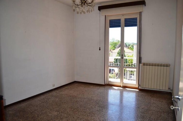 Castelletto S. Ticino (NO)  Comodo appartamento bilocale Castelletto sopra Ticino