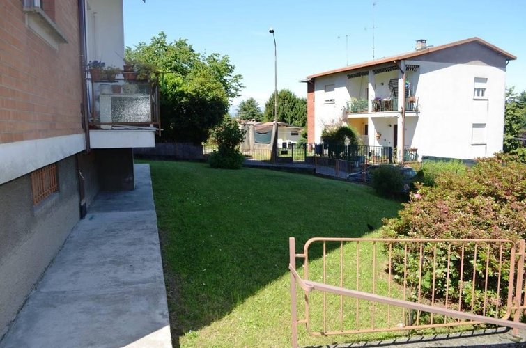 Castelletto S. Ticino (NO)  Comodo appartamento bilocale Castelletto sopra Ticino