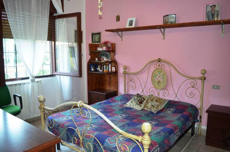 Castelletto S. Ticino (NO)  Trilocale al piano terra Castelletto sopra Ticino