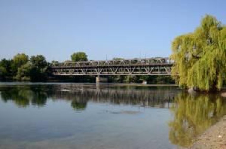 Castelletto S. Ticino (NO)  Terreno edific. industriale Castelletto sopra Ticino