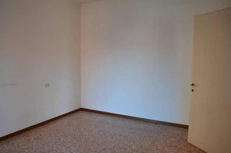 Castelletto S. Ticino (NO) - Trilocale non arredato Castelletto sopra Ticino