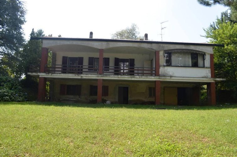 Castelletto S. Ticino (NO) - Villa singola con parco Castelletto sopra Ticino