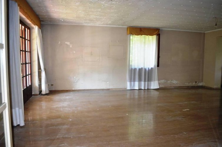 Castelletto S. Ticino (NO) - Villa singola con parco Castelletto sopra Ticino