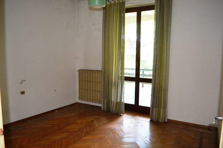 Castelletto S. Ticino (NO) - Villa singola con parco Castelletto sopra Ticino