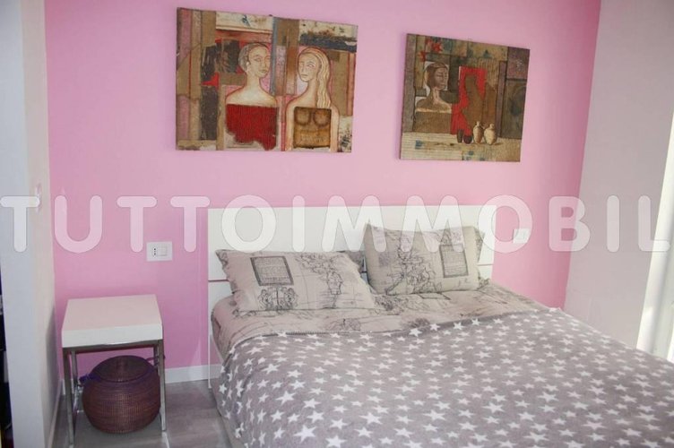 TRILOCALE RISTRUTTURATO ALZANO ZONA BELVEDERE Alzano Lombardo