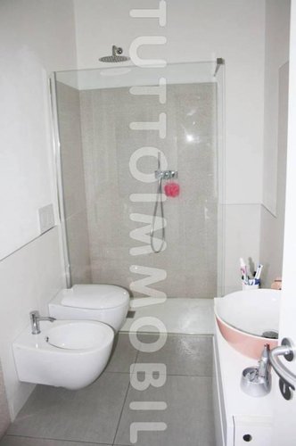 TRILOCALE RISTRUTTURATO ALZANO ZONA BELVEDERE Alzano Lombardo