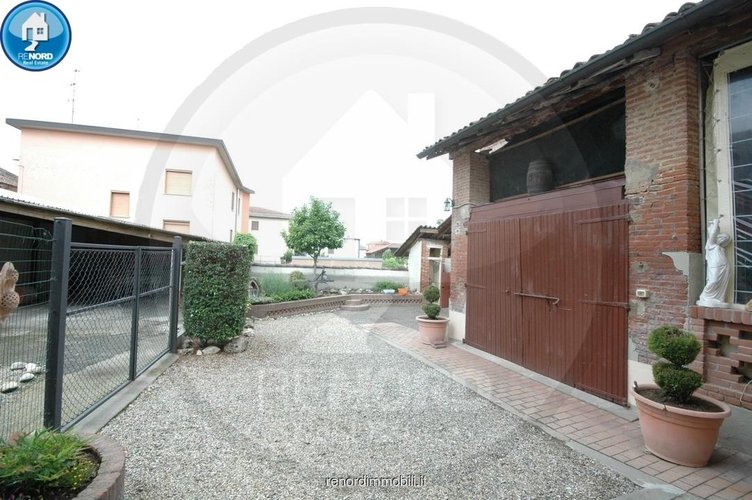 CASA INDIPENDENTE Inverno e monteleone