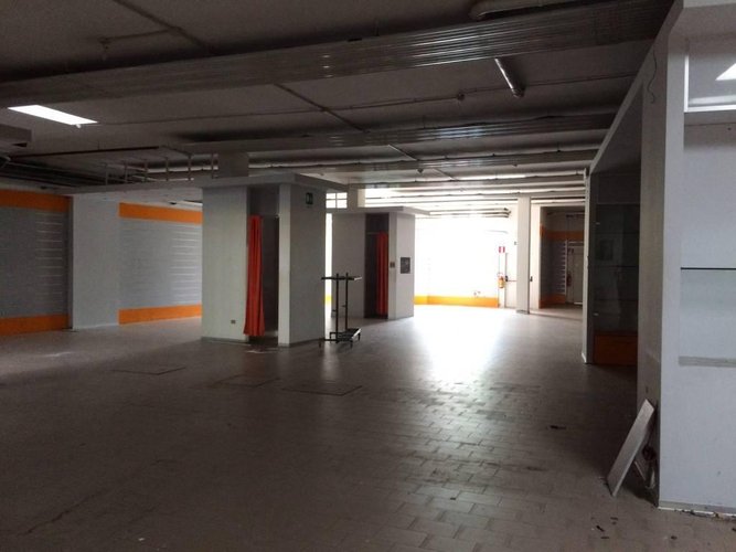 Negozio in affitto a Bergamo, Porta Osio Bergamo