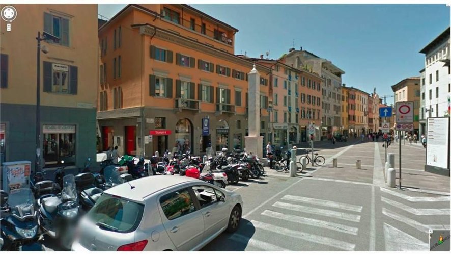 Negozio in affitto a Bergamo, Centrale