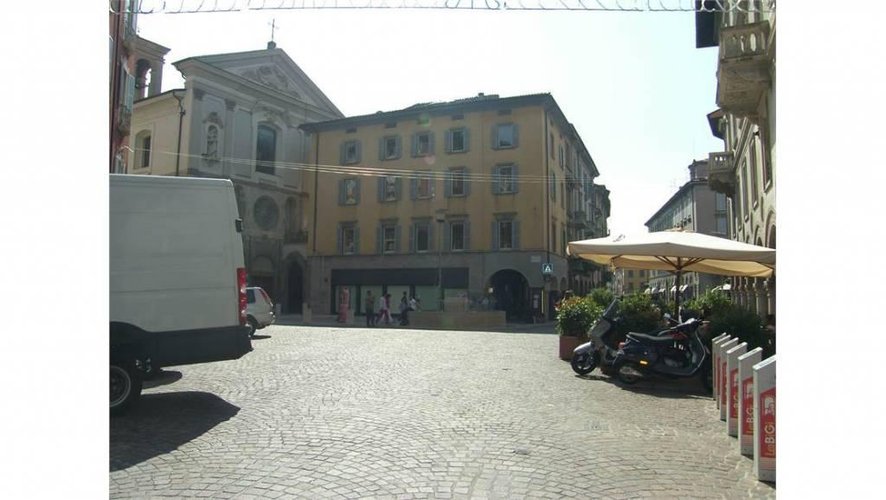 Negozio in affitto a Bergamo, Centrale Bergamo