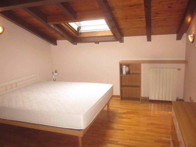 CLUSONE VILLA A SCHIERA TRIFAMILIARE Clusone