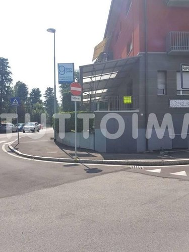 Torre Boldone Centralissimo Magazzino Torre Boldone