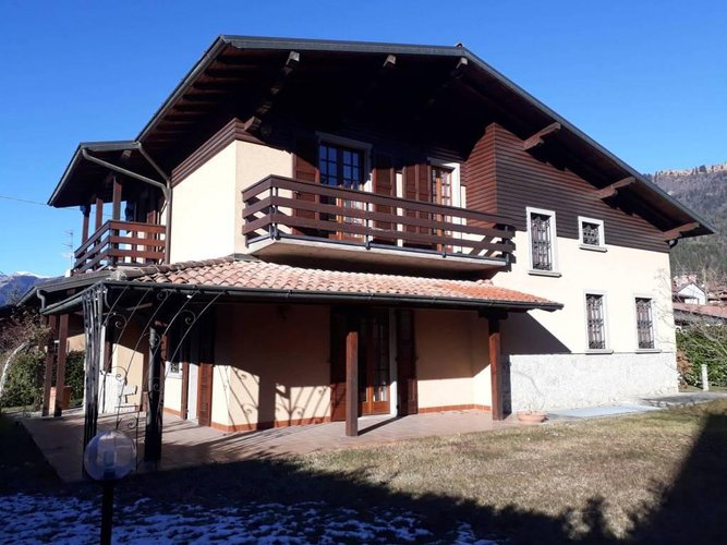 ROVETTA CENTRALISSIMA VILLA SINGOLA!!!