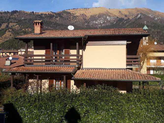 ROVETTA CENTRALISSIMA VILLA SINGOLA!!! Rovetta