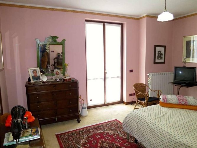 Porzione di casa indipendente con ampio box Cenate Sotto