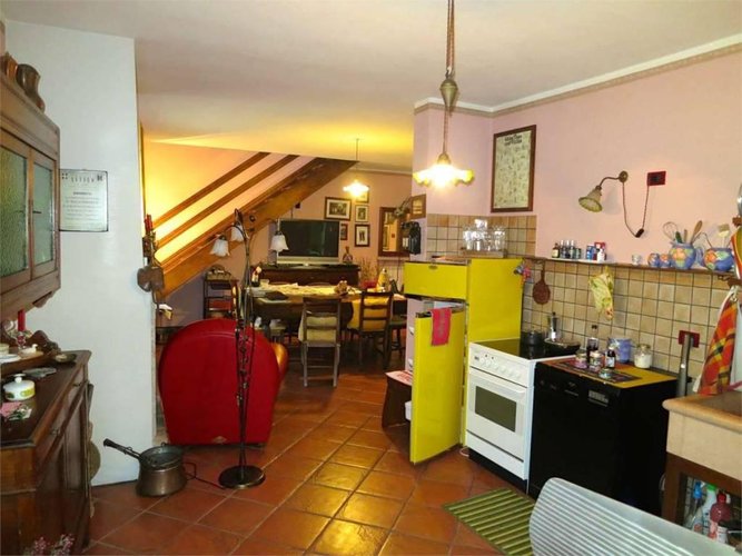 Porzione di casa indipendente con ampio box Cenate Sotto