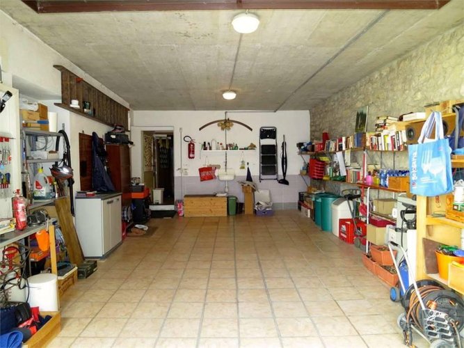 Porzione di casa indipendente con ampio box Cenate Sotto