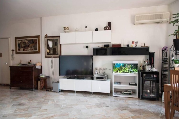 Ad.ze Isola vendesi Quadrilocale ristrutturato Milano