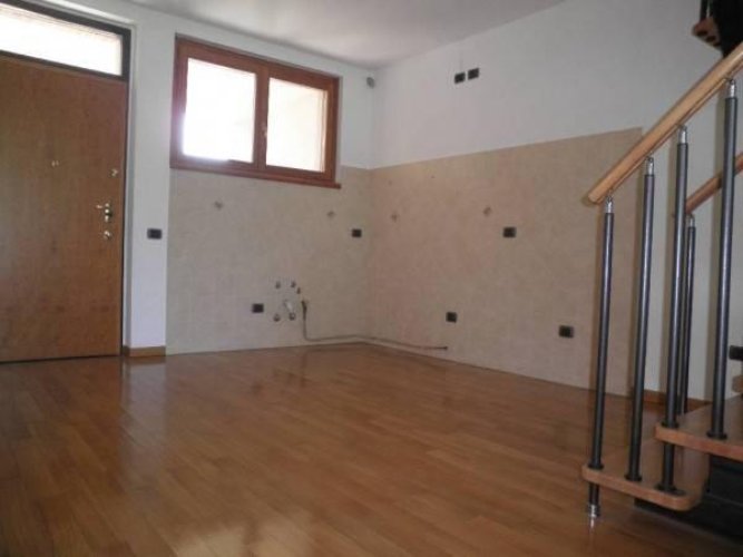 Bilocale Casirate d'Adda