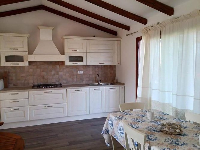 Baja S.Anna 200 metri dal mare villetta con giardino 