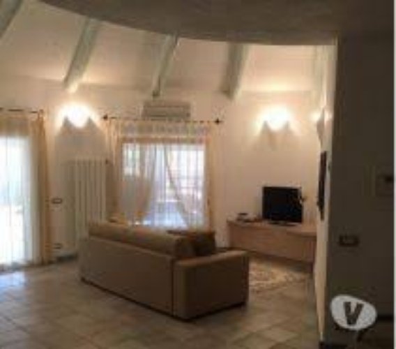 BUDONI RIVIERA DEI PINI Villa 50 metri dal mare 