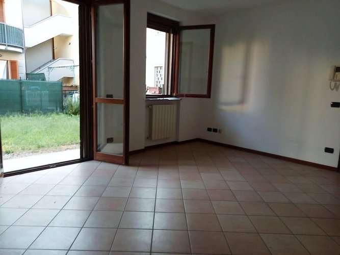 Grazioso bilocale con giardino Basiano