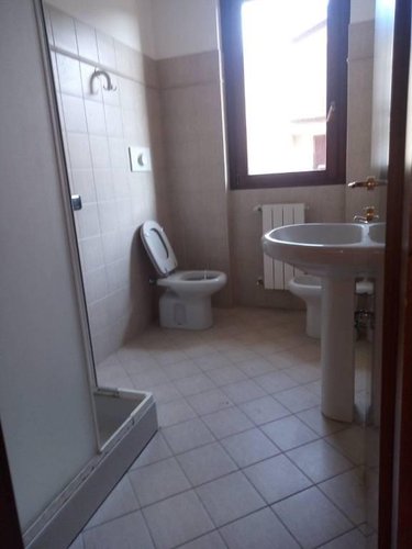 luminoso bilocale con balcone Basiano