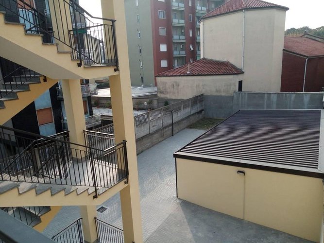 2 locali su 2 livelli Sesto San Giovanni