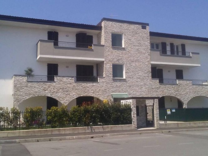 ULTIMO 3 LOCALI CON TERRAZZO PRONTA CONSEGNA Cambiago