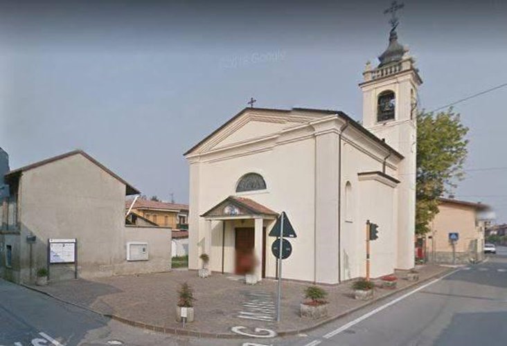 PRENOTIAMO VILLE SINGOLE BIFAMIGLIARI CON GIARDINO Cambiago