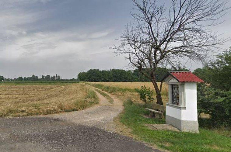 PRENOTIAMO VILLE SINGOLE BIFAMIGLIARI CON GIARDINO Cambiago