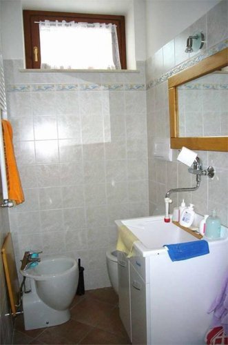 CASETTA SINGOLA ristrutturata ed arredata Roncola