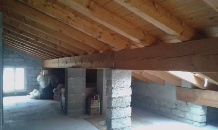 Casa indipendente Oltre il Colle