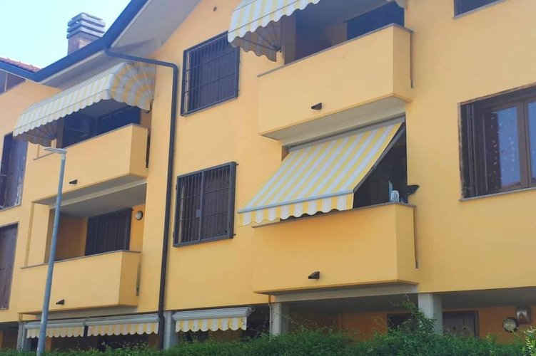 AMPIO BILOCALE ULTIMO PIANO Basiano