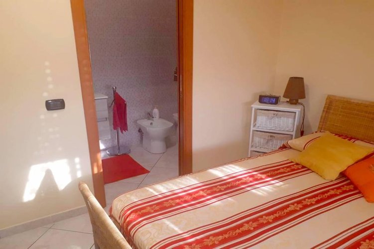 TRE LOCALI CUCINA ABITABILE E DOPPI SERVIZI Carugate