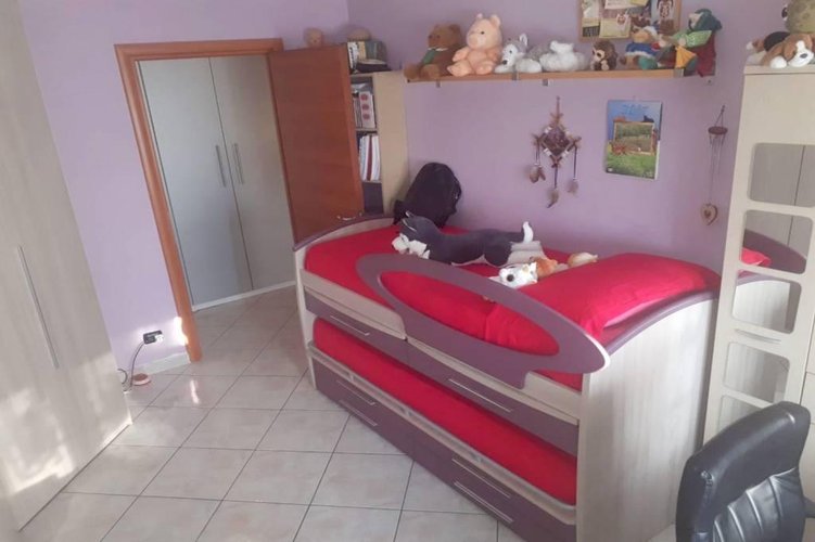 TRE LOCALI CUCINA ABITABILE E DOPPI SERVIZI Carugate