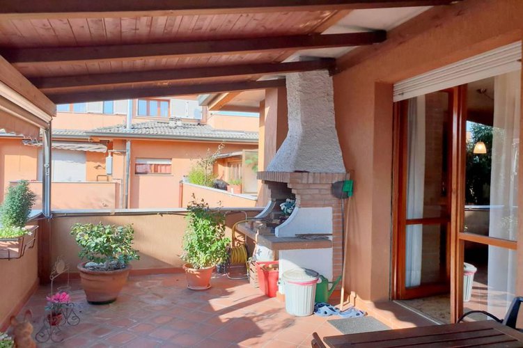 ATTICO CON TERRAZZO Carugate