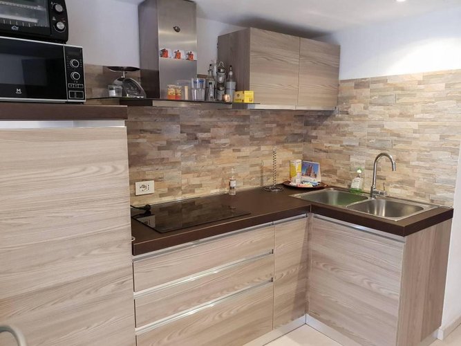 MONOLOCALE SOPPALCATO