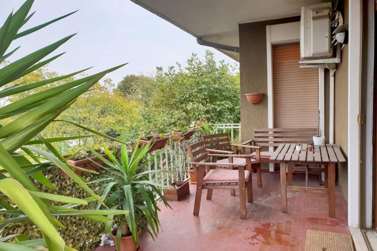 AMPIO TRE LOCALI ULTIMO PIANO Basiano