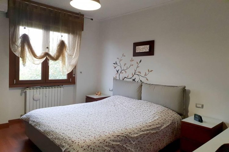 AMPIO TRE LOCALI ULTIMO PIANO Basiano