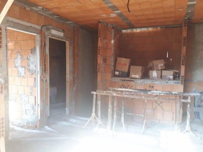 TRE LOCALI IN CLASSE "A" CON GIARDINO E TAVERNA Carugate