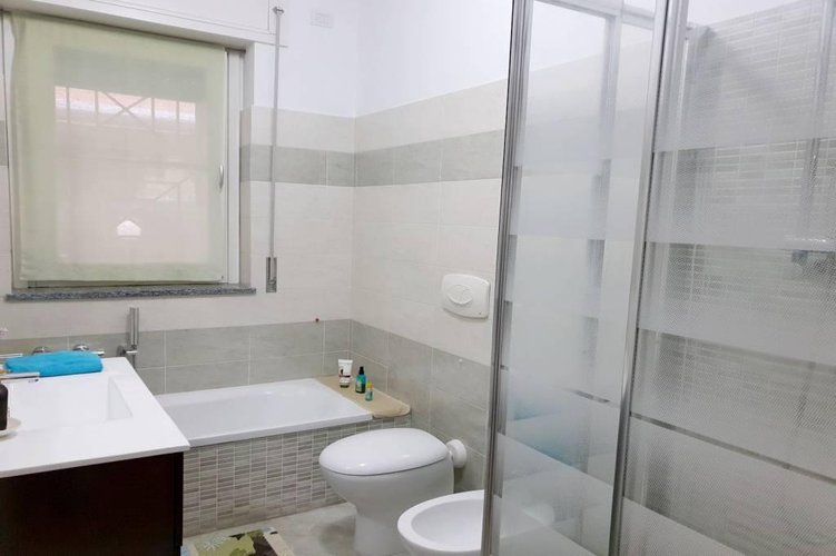 RECENTE TRE LOCALI CON GIARDINO Carugate