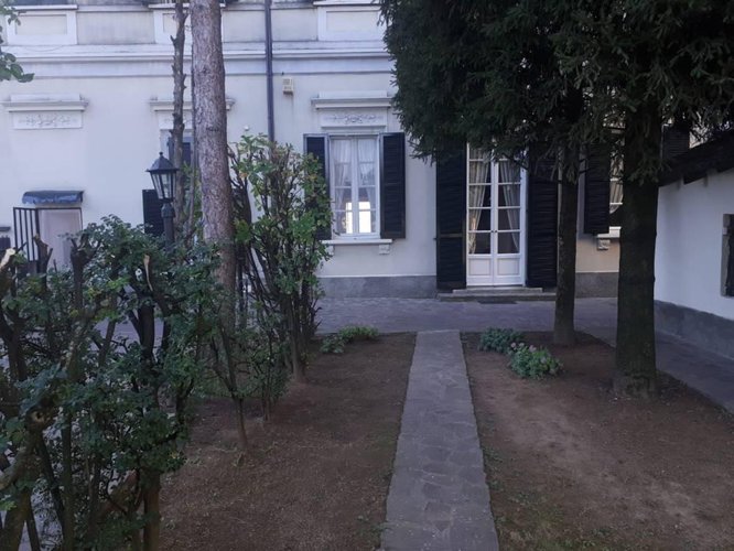 SPLENDIDA SOLUZIONE UNICA NEL SUO GENERE Cambiago