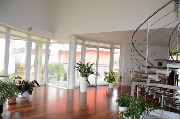 PRESTIGIOSA VILLA SINGOLA Carugate