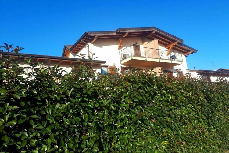 OTTIMO BILOCALE IMMERSO NEL VERDE Busnago