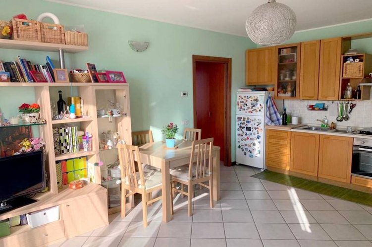 OTTIMO BILOCALE IMMERSO NEL VERDE Busnago