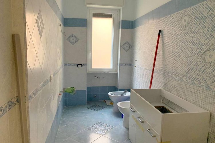 QUADRILOCALE COMPLETAMENTE RISTRUTTURATO Milano